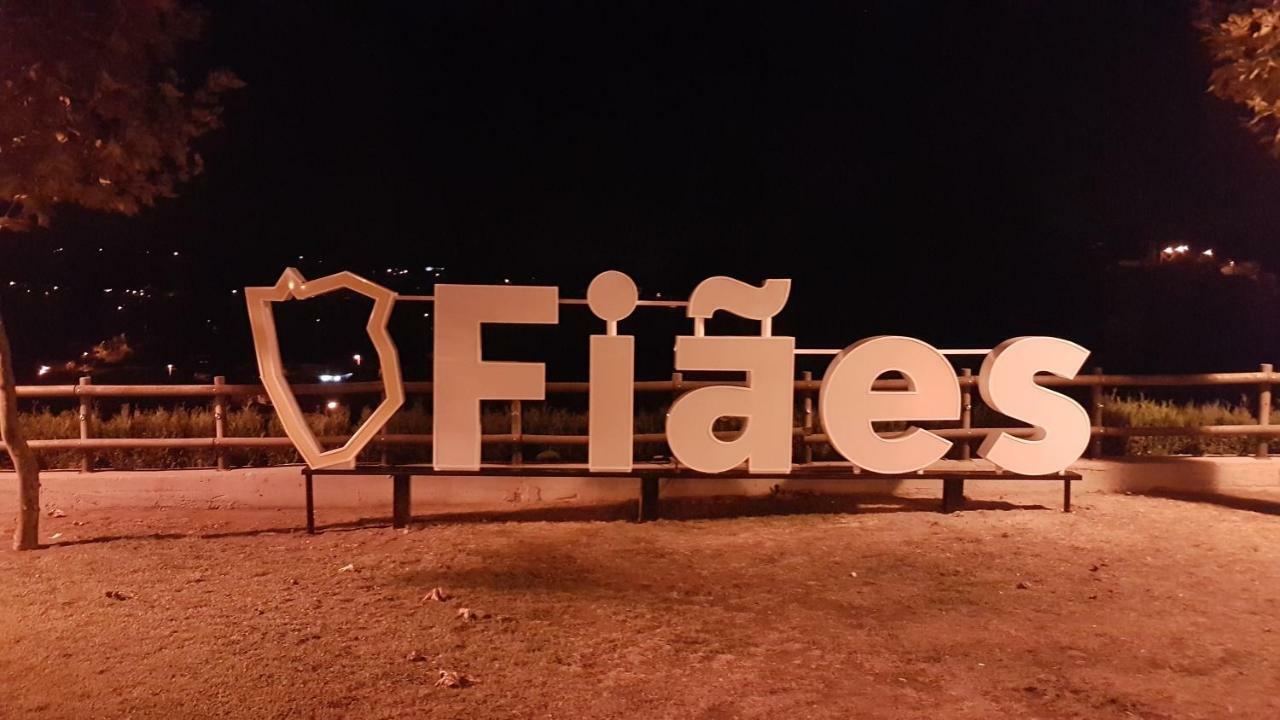 Ulfilanis Vila Fiaes Luaran gambar